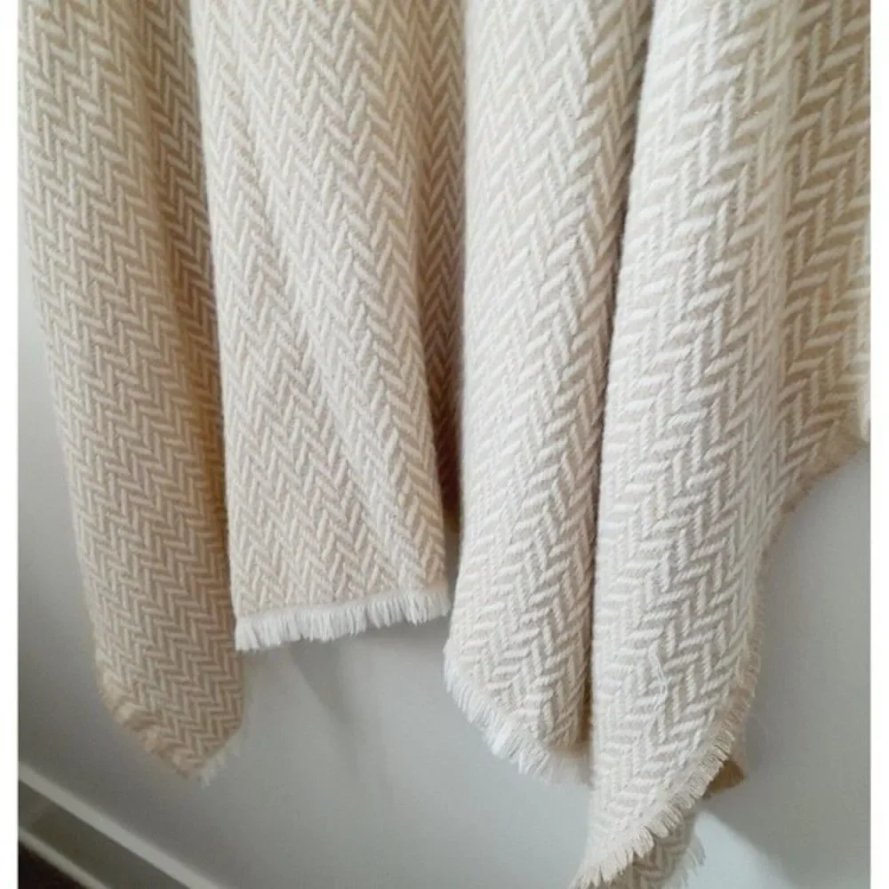 CHAPS by Ralph Lauren Scarf Wrap Poncho Blanket Boho Coastal Resort Wear Sz: OS - Picture 6 of 7